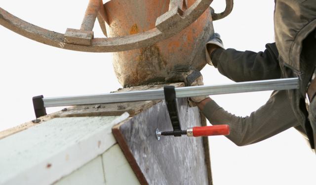 Mjukgjuten skruvklämma TGK