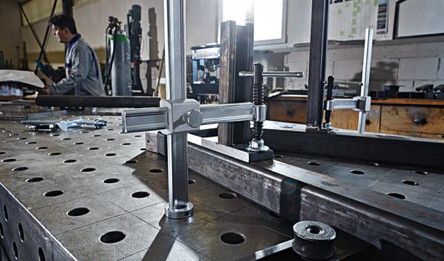 Spännelement med variabel utmatning TWV16 200 x 150 mm